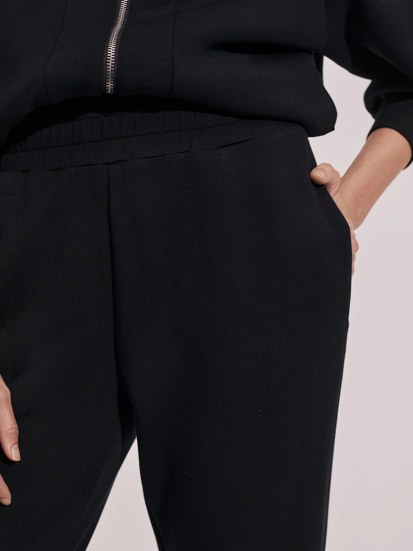 The Slim Zip 29.5" Hem Pant by Varley