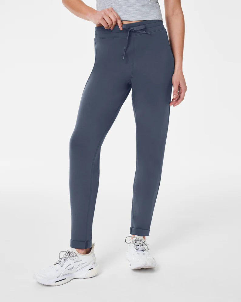 AirEssentials Tapered Pant by SPANX