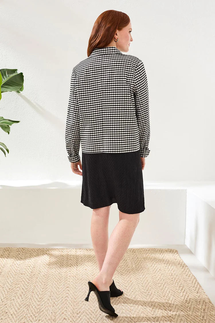 Gingham Button Front Collared Jacket With Pockets by Tribal