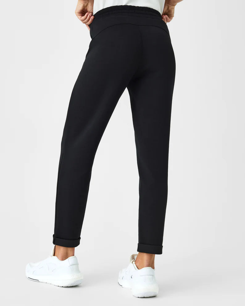 AirEssentials Tapered Pant by SPANX