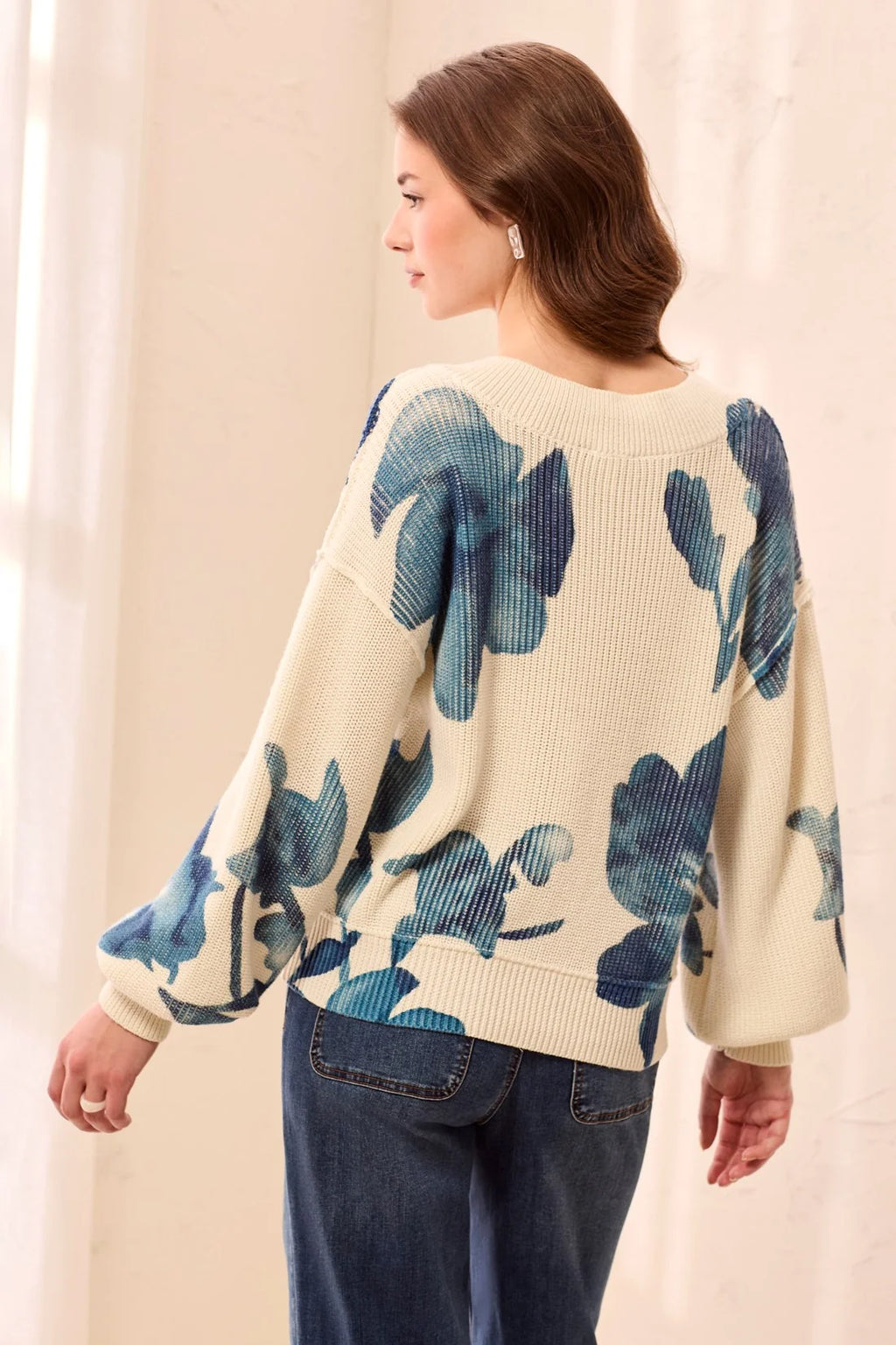 Tribal Drop Shoulder V-Neck Puff-Sleeve Printed Sweater
