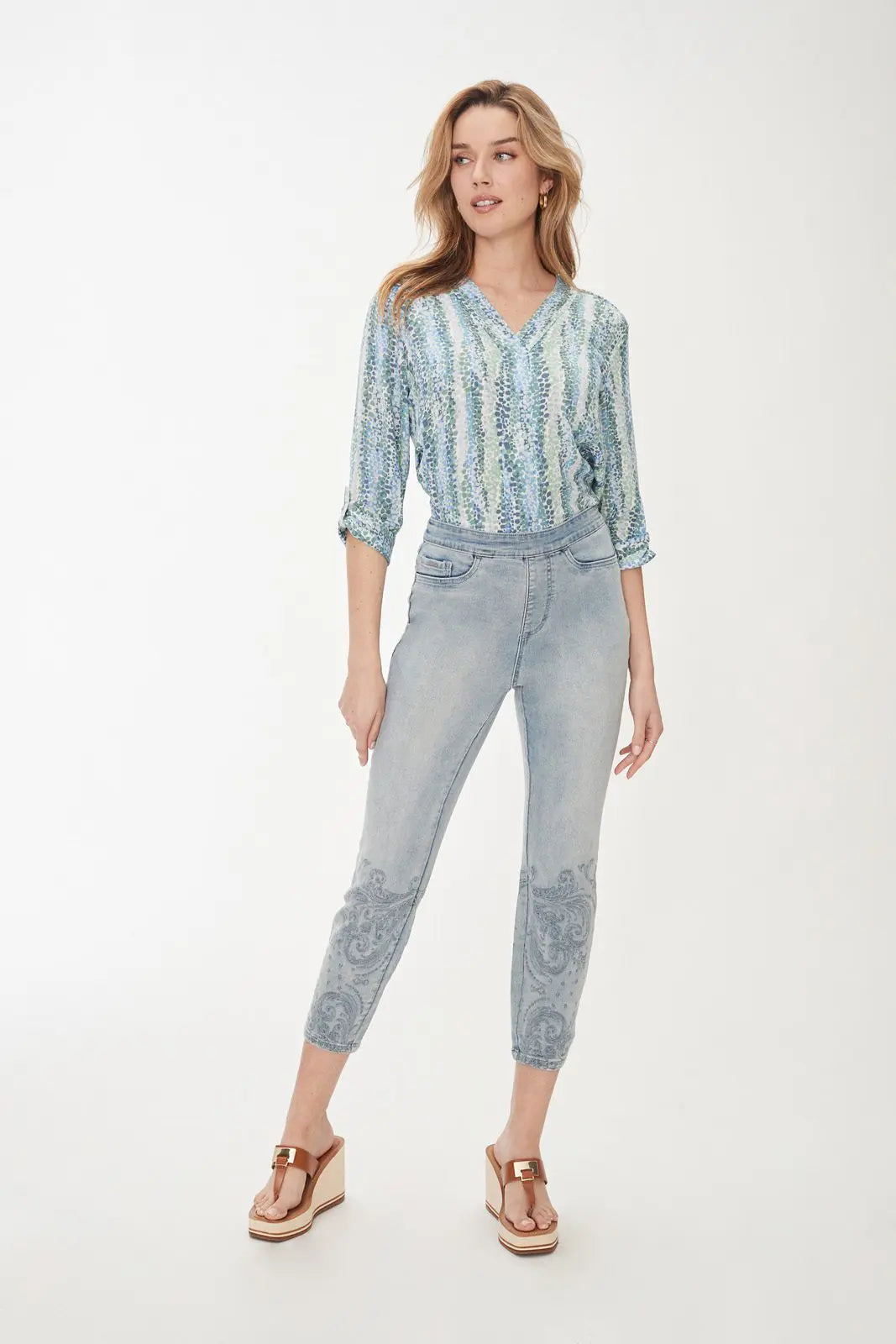 Pull-on Slim Cropped Embroidered Jean by FDJ