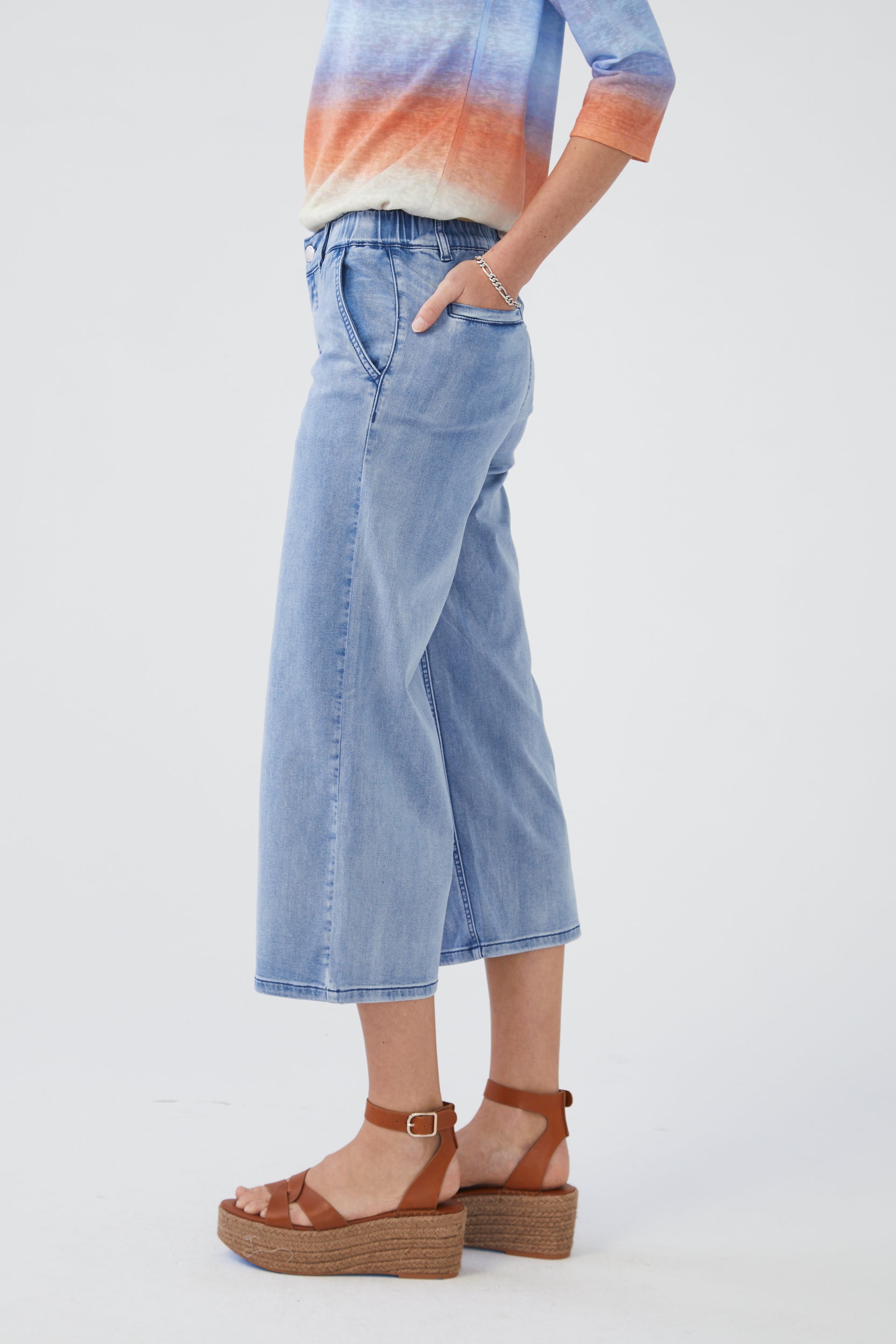 Wide Leg Crop Jean by FDJ